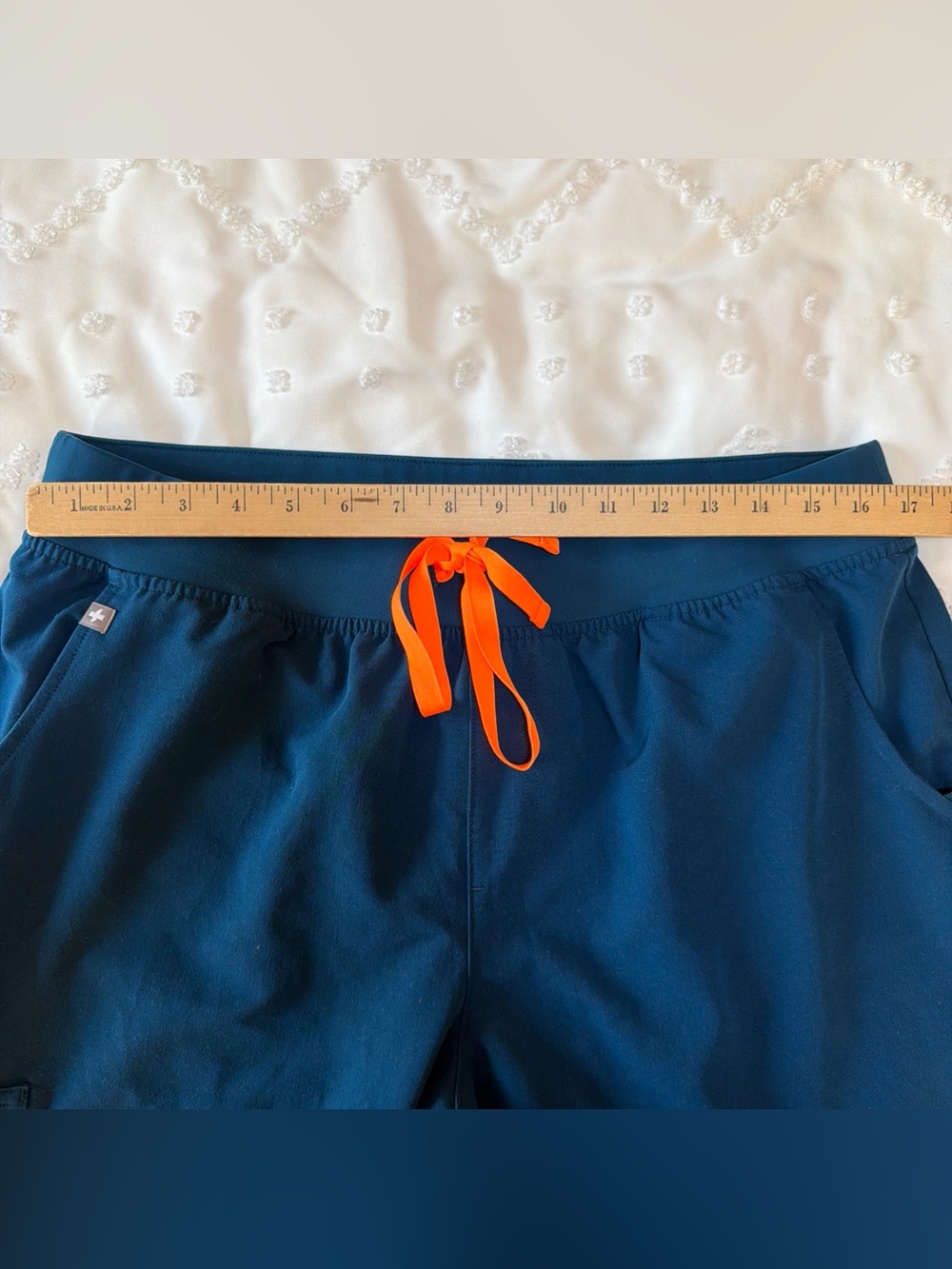 FIGS Women’s XL/P Zamora Scrub Joggers in Deep Reef Technical Collection Medical - Picture 4 of 8